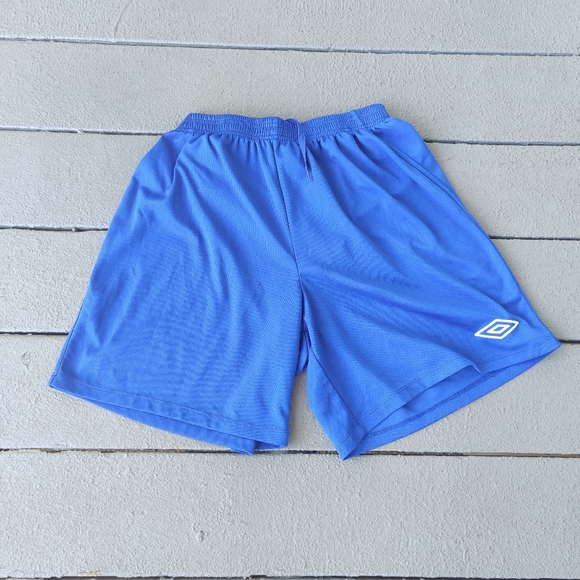 Umbro Shorts - Picture 1 of 2